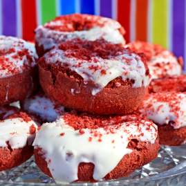 Maplehurst Red Velvet Cake Donuts - 2.5oz/90ct