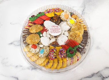 Cookie Trays & Domes at Stover & Company